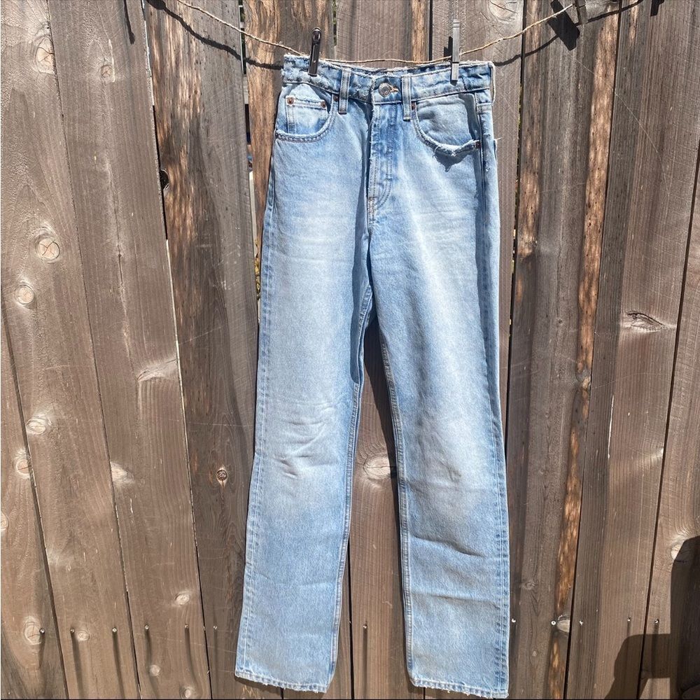 Zara high waist straight leg Blue Denim Jeans size 0